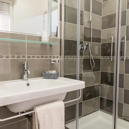 Bed and breakfast Mirabilia Urbis *