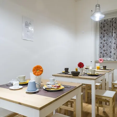 Bed and breakfast Mirabilia Urbis *